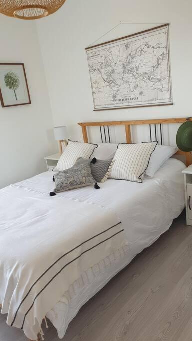 "Voyage En Mer" Splendide T3 Lumineux, Wi Fi Et Parking Gratuit Toulon Luaran gambar